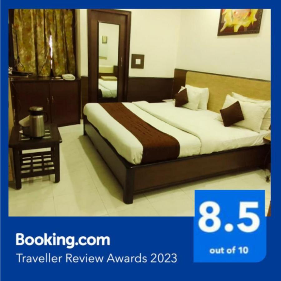 Hotel Holiday Comfort Amritsar Zewnętrze zdjęcie